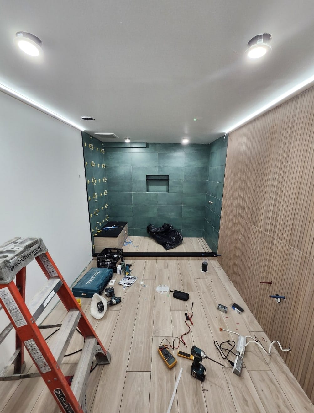 Opex Electrique - Électricien Montréal - Électricien Rive-Nord